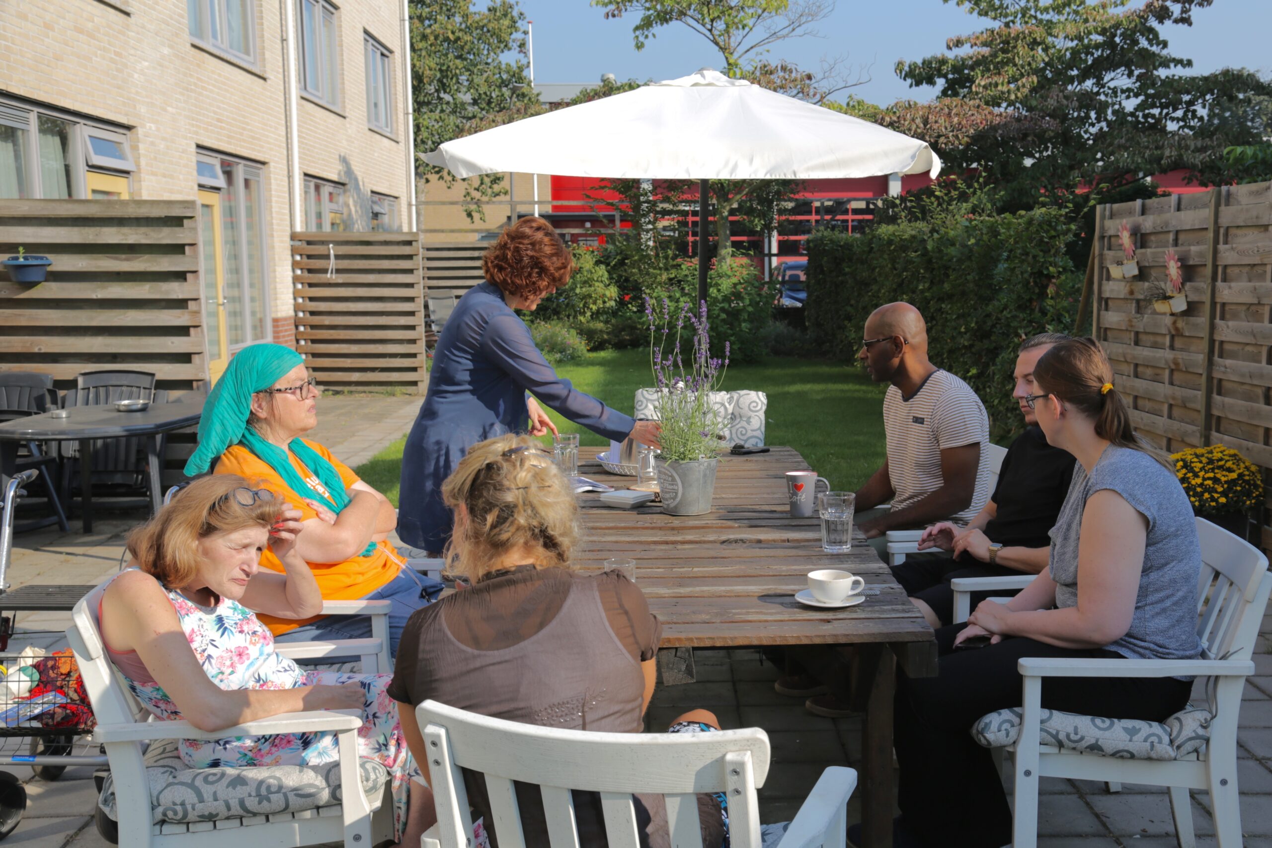 locatie Haverweg Rheden_buiten lunchen